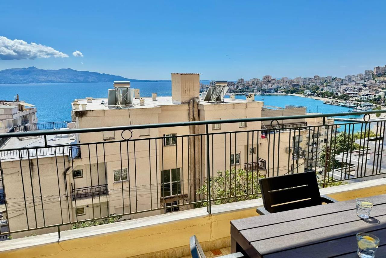 Colorful Sea View Apartment Saranda Zewnętrze zdjęcie