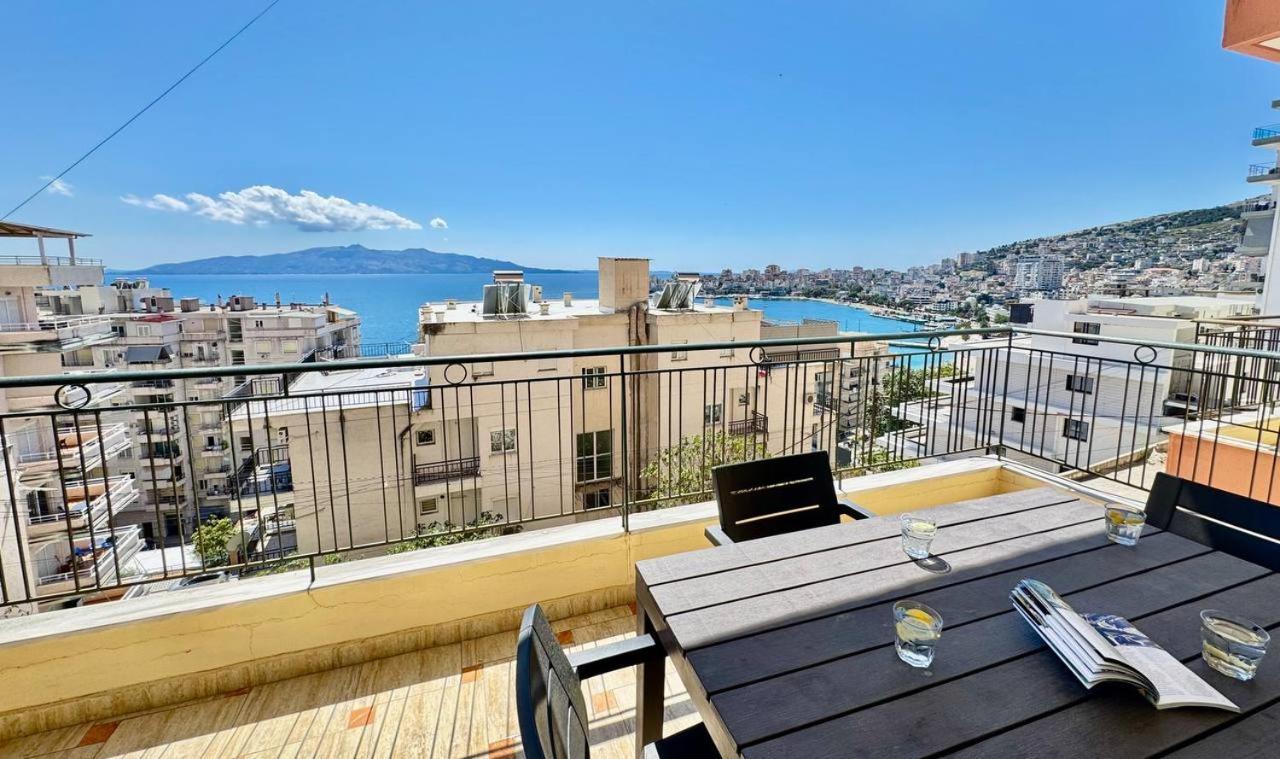 Colorful Sea View Apartment Saranda Zewnętrze zdjęcie